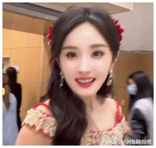 娱乐圈吃瓜爆料看谁,揭秘明星幕后真相 第2张 娱乐圈吃瓜爆料看谁,揭秘明星幕后真相 第2张