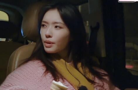 娱乐吃瓜酱搞暧昧