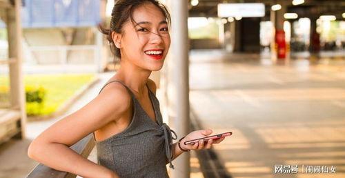 娱乐圈小糊咖吃瓜是谁,揭秘娱乐圈背后的秘密与八卦 第2张 娱乐圈小糊咖吃瓜是谁,揭秘娱乐圈背后的秘密与八卦 第2张