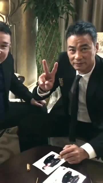 吃瓜娱乐圈华哥,瓜田里的星光璀璨  第3张