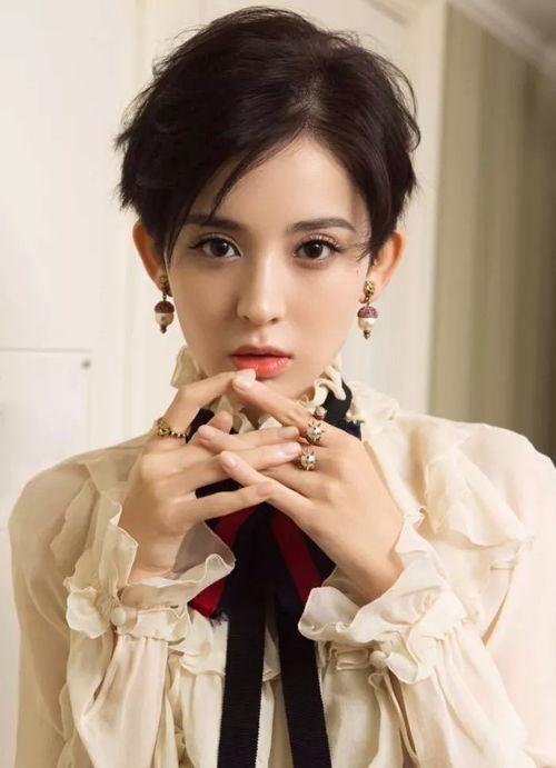 娱乐吃瓜姐娜扎  第2张